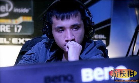 LOL補(bǔ)刀帝ChaoX：大陸電競(jìng)?cè)μ珌y 將赴臺(tái)發(fā)展