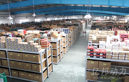 全解潮流電商YOHO！有貨倉庫物流戰略