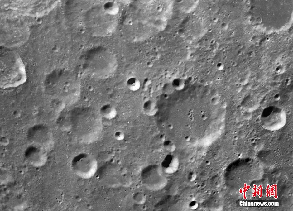 “嫦娥”探月飛天路