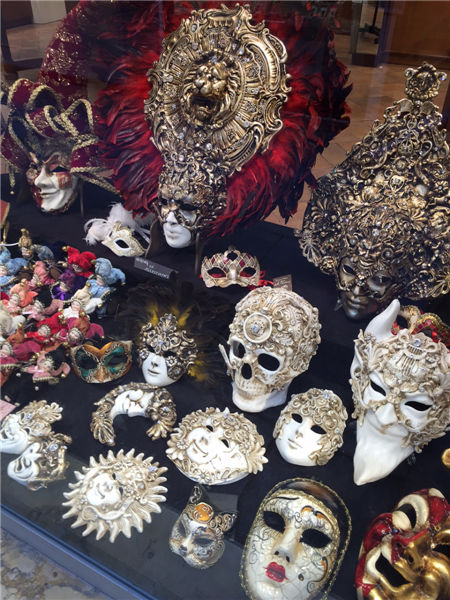 Vibrant Venice's wondrous waterways