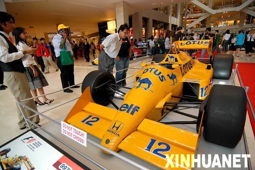 吉隆坡掀一級(jí)方程式賽車熱潮[組圖]
