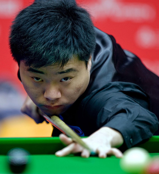 斯諾克中國(guó)賽：丁俊暉首次亮相 贏得鬧心
