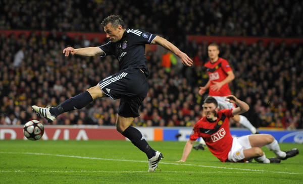 歐冠：拜仁連扳兩球 10人曼聯主場3:2出局