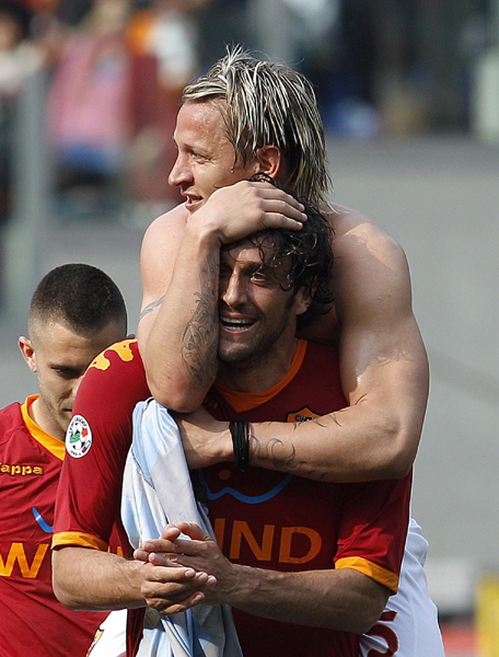 意甲：羅馬反超國米登頂 AC米蘭主場戰平