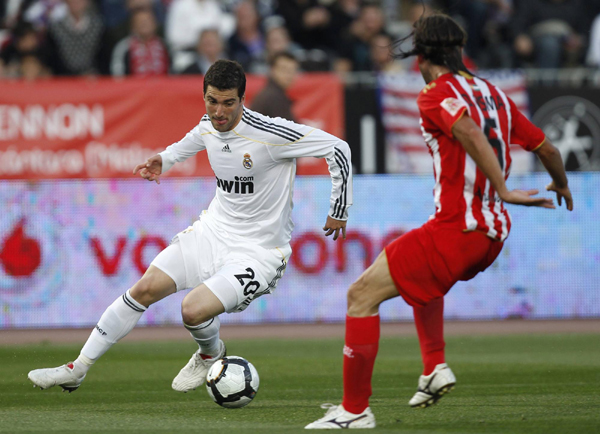 西甲：C羅世界波 皇馬2:1客場逆轉(zhuǎn)緊追巴薩