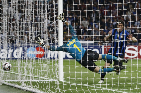 歐冠：國米主場3:1逆轉(zhuǎn)巴塞羅那