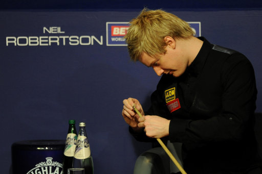 世錦賽：羅伯遜連贏五局 6:2領(lǐng)先卡特
