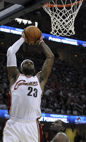 NBA：綠衫軍大勝奪主場優勢 騎士1:1被扳平