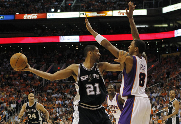 NBA：納什狂砍33分 太陽主場擊退馬刺1:0領先