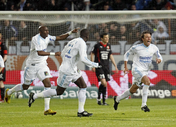 馬賽提前兩輪奪法甲冠軍 18年后再度捧杯