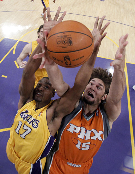 NBA：科比創季后賽新高 湖人再擒太陽