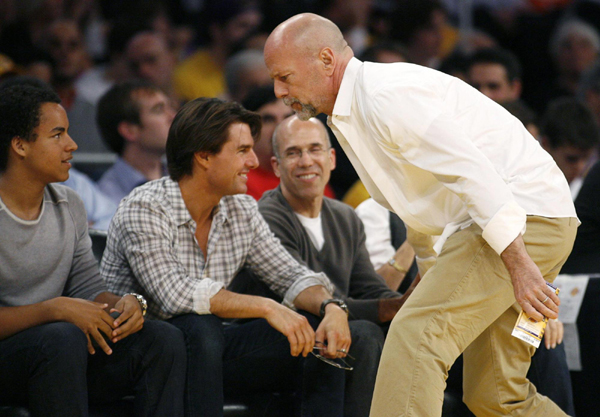 NBA：科比創(chuàng)季后賽新高 湖人再擒太陽(yáng)