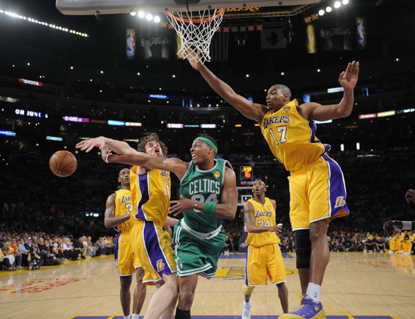 NBA：科比30分加索爾兩雙 湖人勝凱爾特人總分1:0