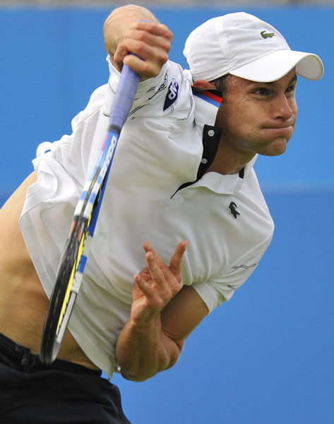 女王杯：穆雷攜羅迪克晉級 孟菲爾斯不敵舒特勒