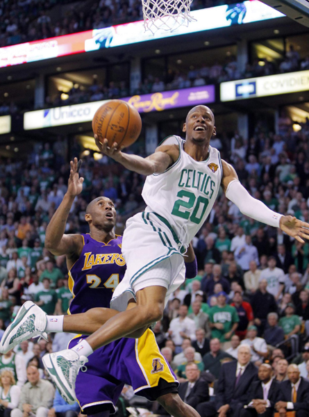 NBA：凱爾特人末節制勝湖人 總比分2:2