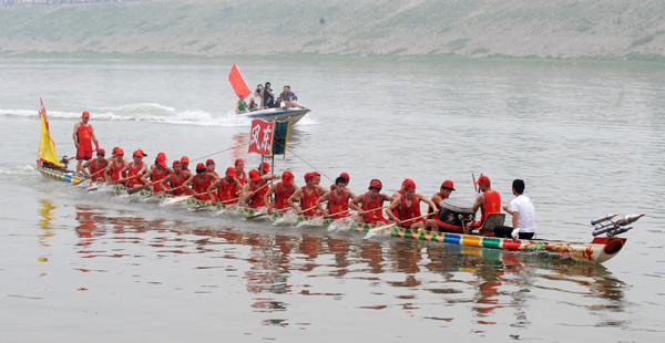 迎端午 瀏陽河上賽龍舟