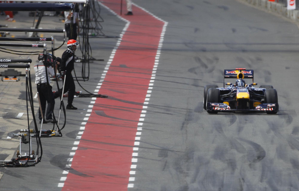 紅牛車隊車手韋伯奪得F1英國大獎賽冠軍