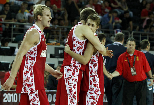 男籃世錦賽：中國(guó)隊(duì)不敵俄羅斯 出線僅存理論可能