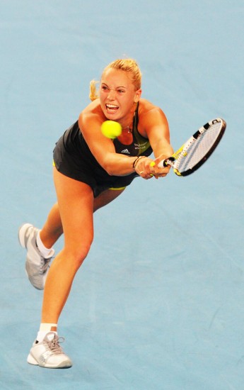 中網：沃茲尼亞奇登頂女單世界排名第一