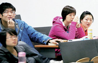 張怡寧研究生生活揭秘 享受校園生活愿悄然隱退