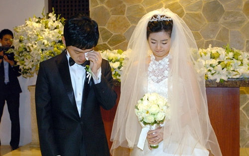 李昌鎬婚禮形式簡單 向父母行禮石佛落淚