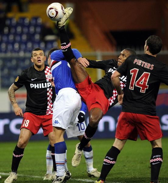 歐聯杯：尤文雪中出局 曼城完勝晉級