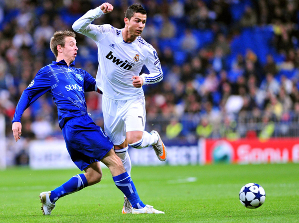 歐冠：皇馬大勝歐塞爾 米蘭完敗阿賈克斯