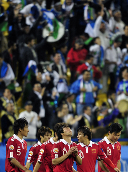 亞洲杯：中國隊2:2戰平烏茲別克斯坦隊無緣八強