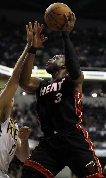 韋德41分三巨頭合砍90分 熱火終結步行者三連勝