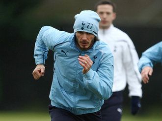 貝克漢姆告別英格蘭 熱刺:11月想簽他