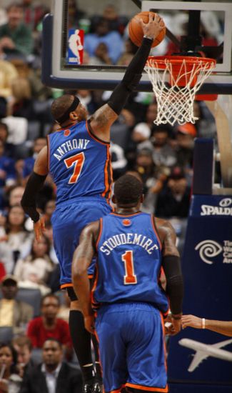 尼克斯六連敗 老鷹完美開局輕松破籃網