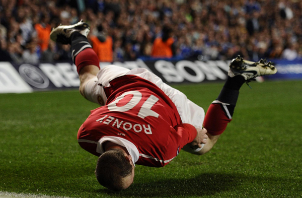 歐冠：魯尼絕殺爭(zhēng)議點(diǎn)球未判 切爾西0:1曼聯(lián)