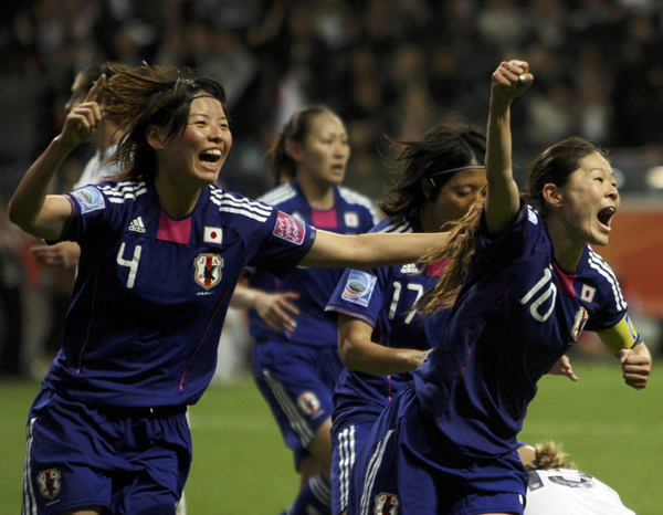 女足世界杯：兩度頑強扳平 日本點球5:3美國首次奪冠