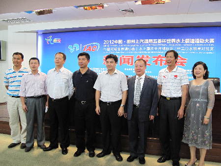 柳江河畔世界水上極速運動大賽即將開戰