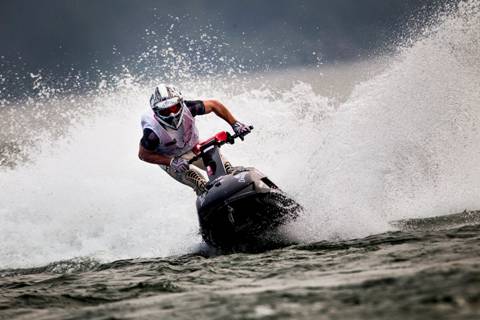 曹濱：IAC賽事體現柳州人的拼搏精神