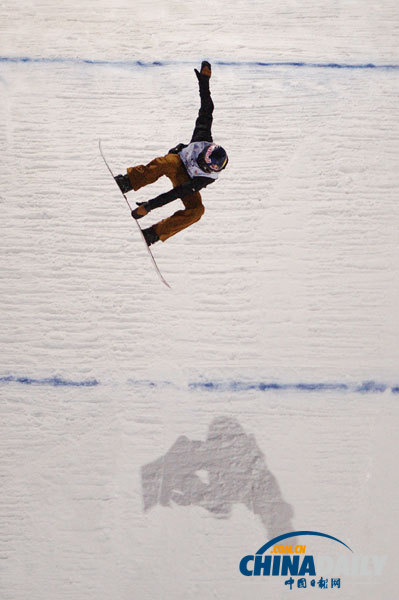 沸雪北京世界單板滑雪賽在國家體育場開戰