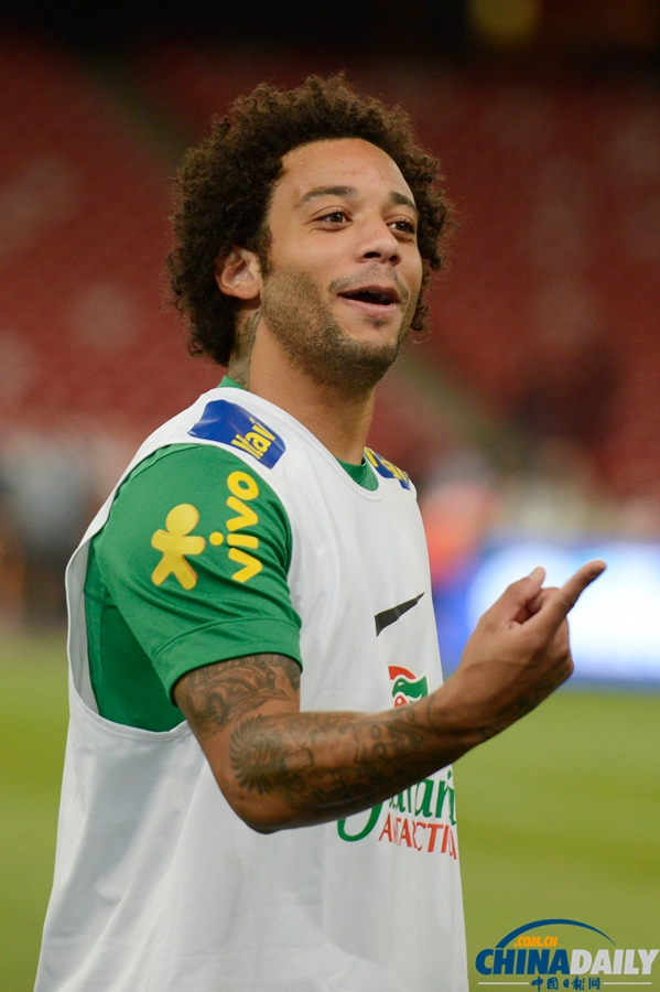 巴西國家隊鳥巢采場訓(xùn)練 輕松備戰(zhàn)贊比亞