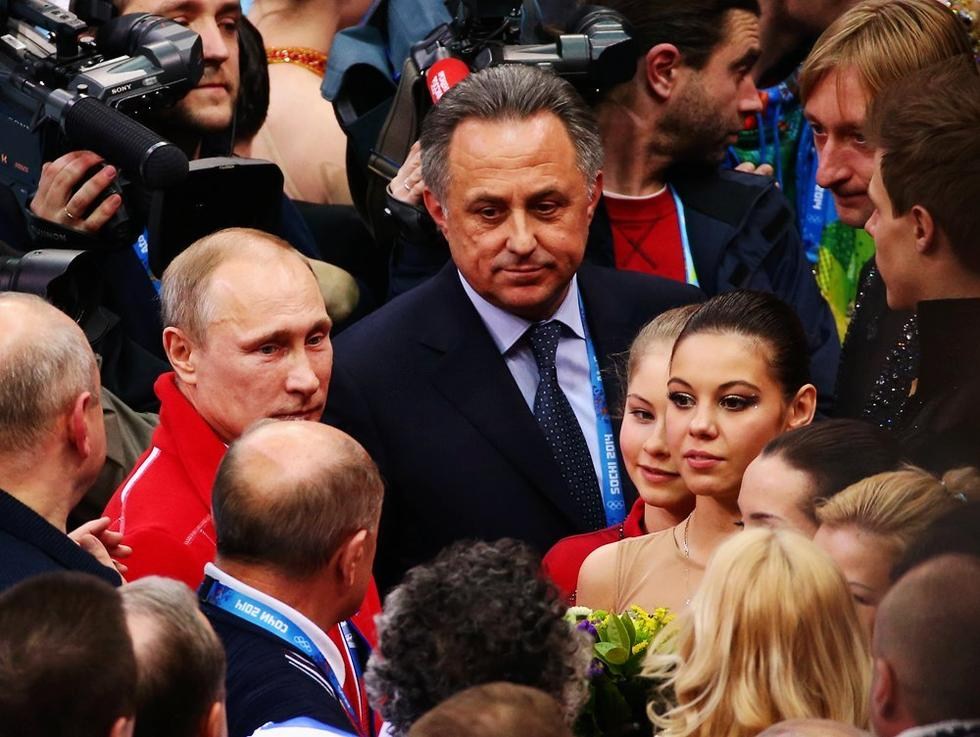 李子君領銜冬奧萌妹子 普京熊抱俄蘿莉