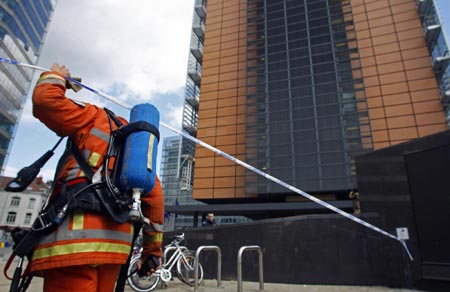 Fire at EU Commission forces evacuation