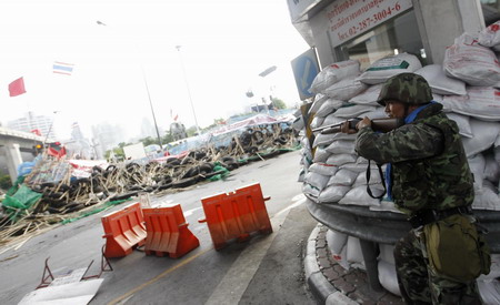 Some red-shirts leaders have fled: Thai govt