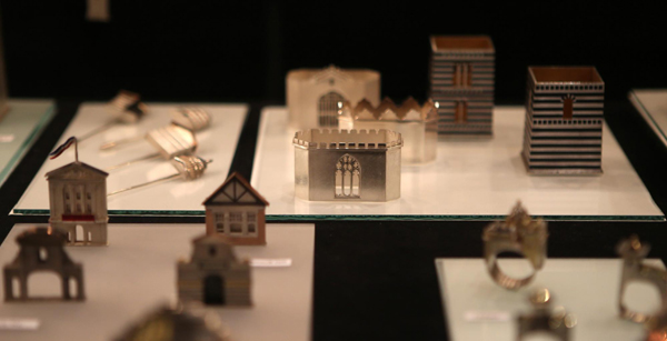 Goldsmiths' Fair kicks off in London