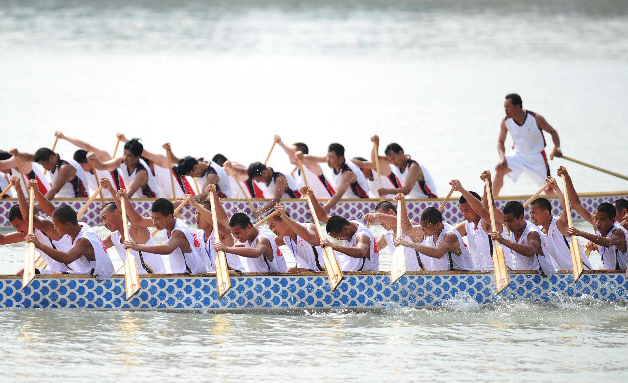 龍舟賽 搶鴨子助興“非遺節”