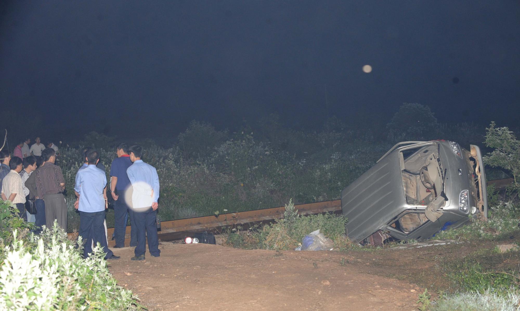 湖北發生一起火車與汽車相撞事故　9人死亡