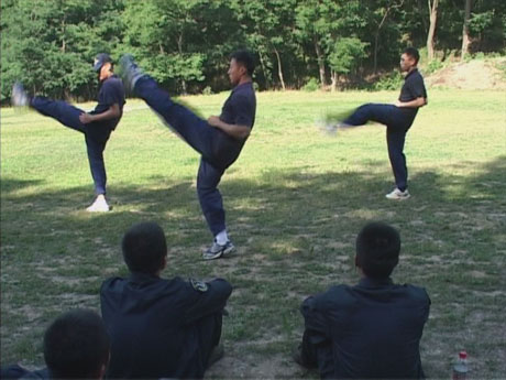 多國軍校學員齊聚海軍國際學員周