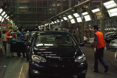 中國自主汽車品牌比亞迪上半年逆勢上揚 將在西安設新廠