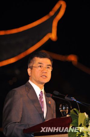 中美承諾不出臺新貿(mào)易保護措施(組圖)