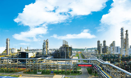 環(huán)保世界領(lǐng)先的世界級福建煉油乙烯一體化項(xiàng)目投入商業(yè)運(yùn)行