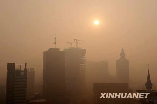 中國部分地區(qū)出現(xiàn)濃霧天氣